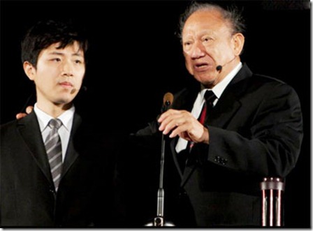 唐崇榮牧師與劉崇佑弟兄