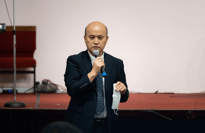 不是十條誡，乃是十句話